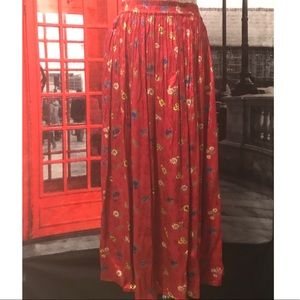 Requirement floral skirt